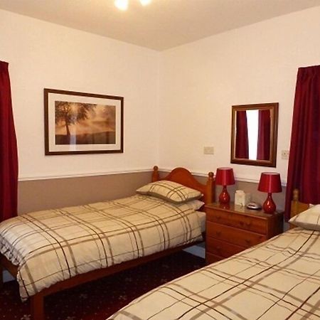 The Meltham Guest House Scarborough Esterno foto