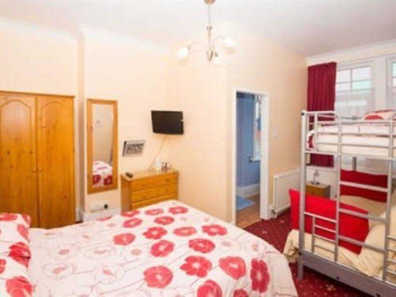 The Meltham Guest House Scarborough Esterno foto
